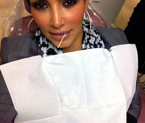 Звезды на приеме у стоматолога