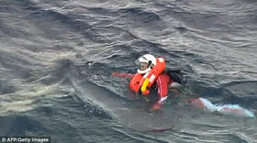 Человек-ракета  упал в океан