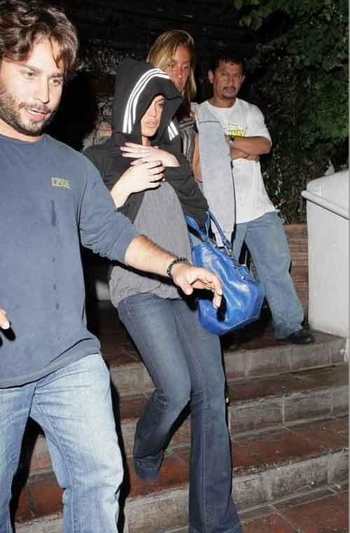 Арест Линдсей Лохан. Она заявляет, что невиновна