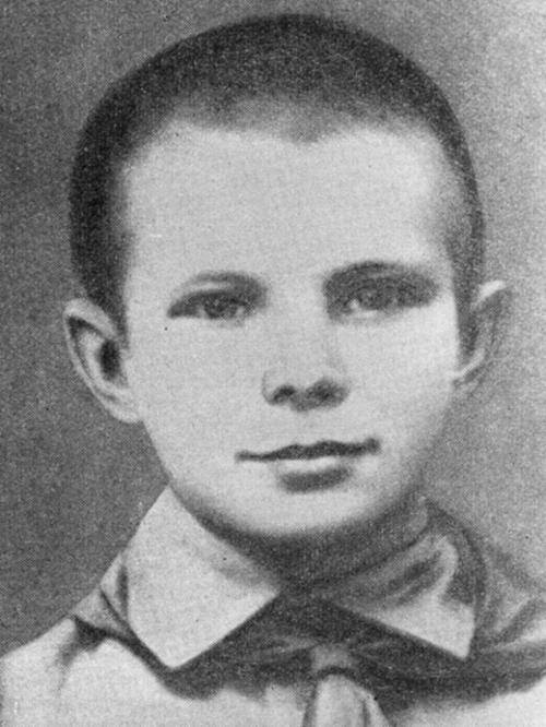 Неизвестные факты из жизни Гагарина и тайна смерти первого космонавта