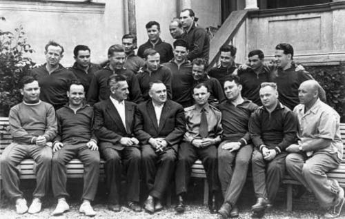 Неизвестные факты из жизни Гагарина и тайна смерти первого космонавта