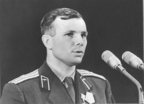 Неизвестные факты из жизни Гагарина и тайна смерти первого космонавта