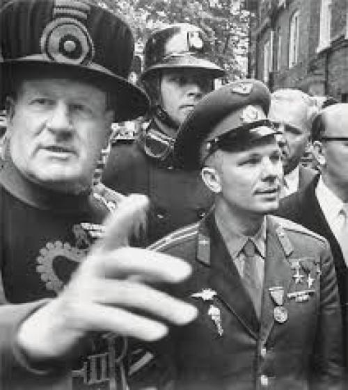 Неизвестные факты из жизни Гагарина и тайна смерти первого космонавта