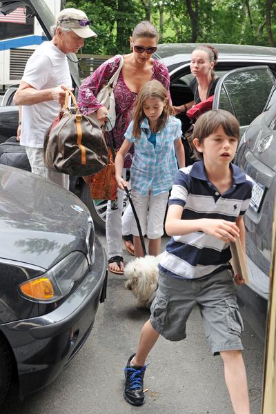 Майкл Дуглас, победивший рак, показался на публике