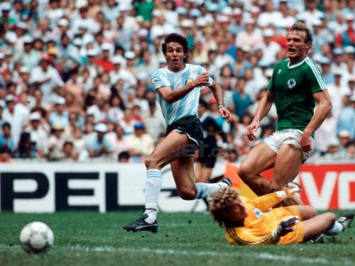 Футболисты, забившие гол в финале Чемпионатов мира