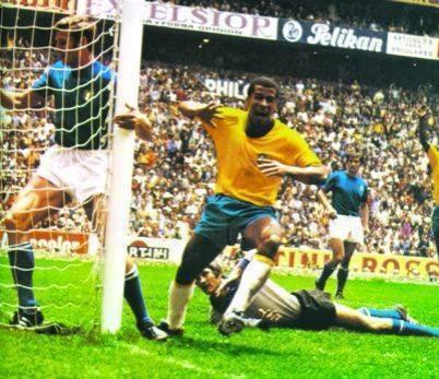 Футболисты, забившие гол в финале Чемпионатов мира