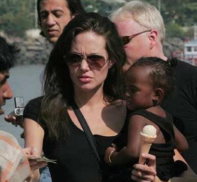 Знаменитые дочки-матери: яблоко от яблони?..