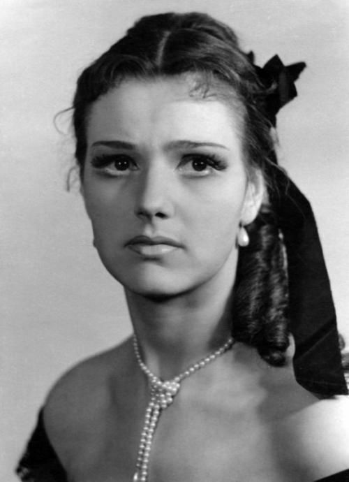 60 самых красивых актрис советского кино