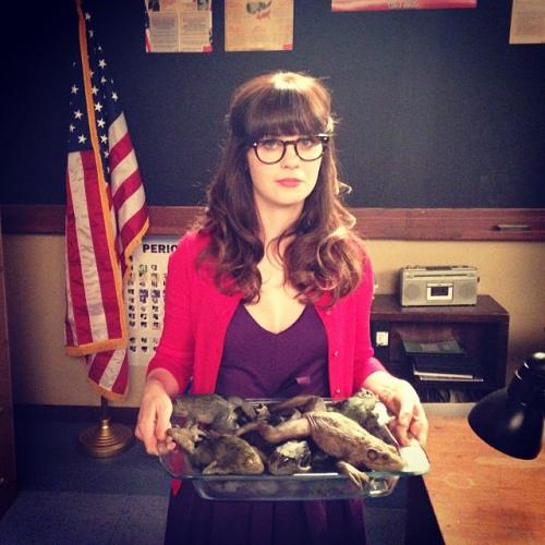 Съедобная нога и селфи бровей: что публикуют звезды в Instagram