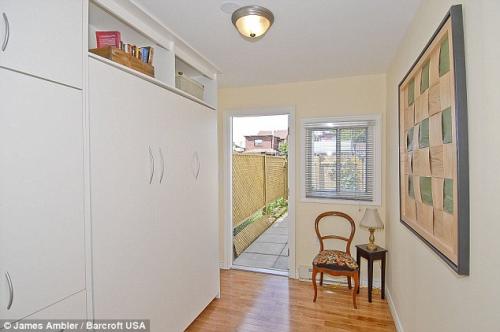 В Канаде продается самый маленький дом в мире