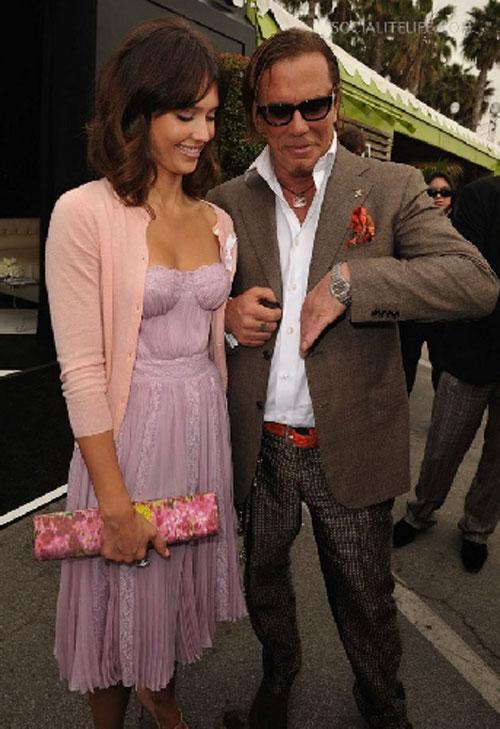 Микки Рурк и Джессика Альба: а может это любовь?