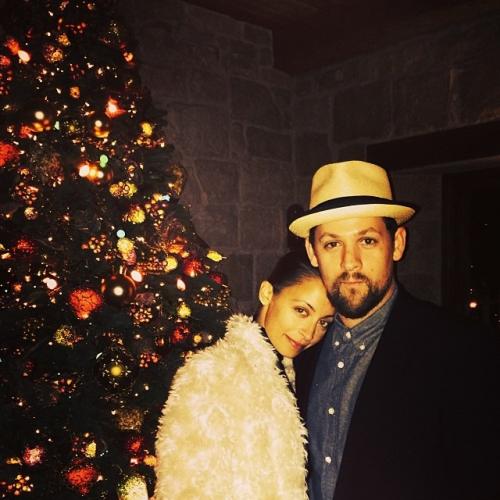 Звездные пары, любители постить совместные фото в Instagram