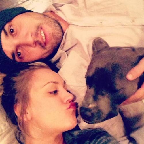 Звездные пары, любители постить совместные фото в Instagram