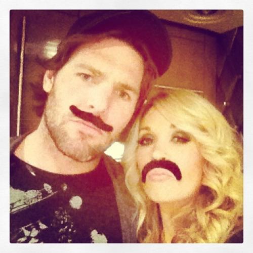 Звездные пары, любители постить совместные фото в Instagram