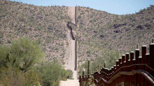 10 мрачных пограничных стен, разделяющих мир