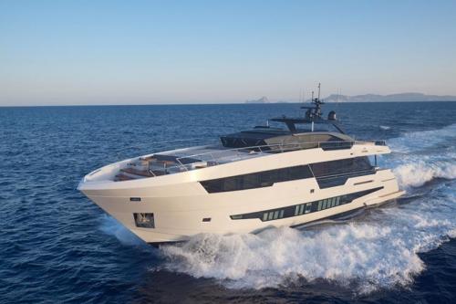 Большие и быстрые яхты 2019 года, которые покажут на выставке во Флориде