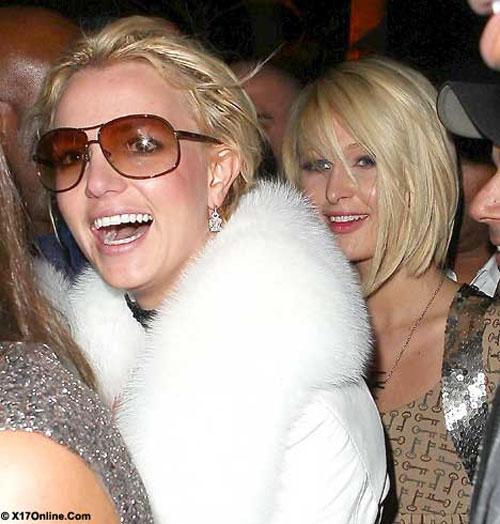 Бритни Спирс отметила свое 26-летие: на горе папарацци