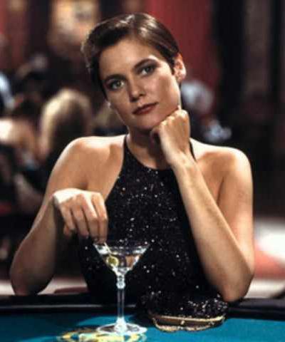 Лучшие девушки Бонда