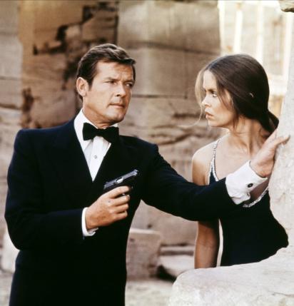 Лучшие девушки Бонда