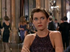 Лучшие девушки Бонда