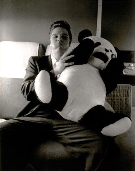 Редкие фотографии всемирно известных звезд. Часть 21