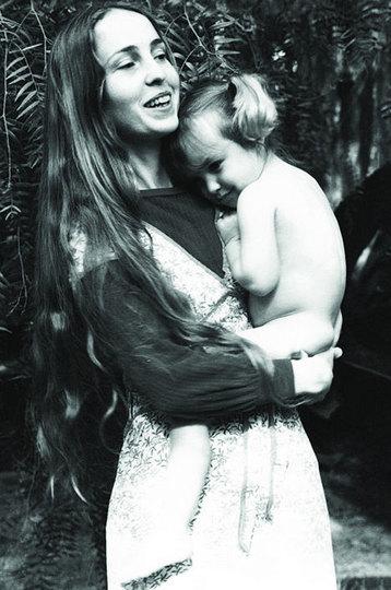 Звездные пары, в которых мужчины отказались принять отцовство