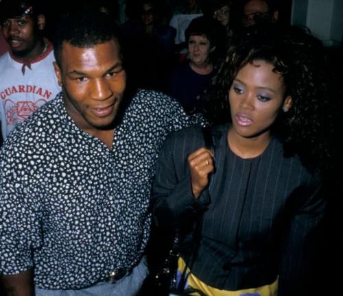 До краха "Брэджолины": все женщины Брэда Питта