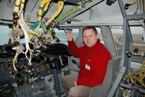 Самолёт –отель  начал принимать постояльцев