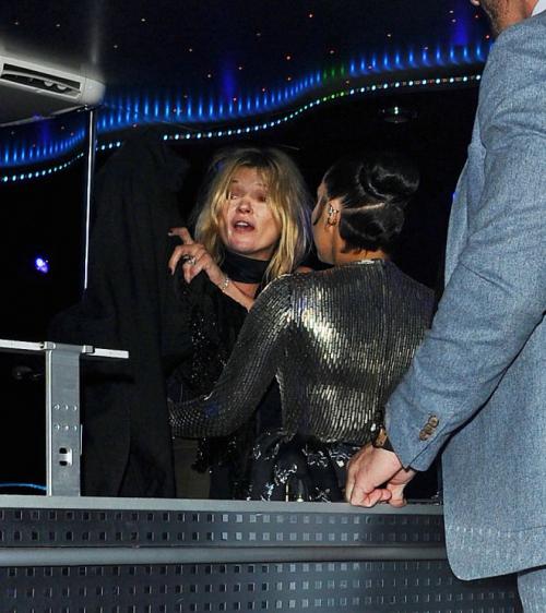 Звезды, которые не раз попадали пьяными в объектив камер