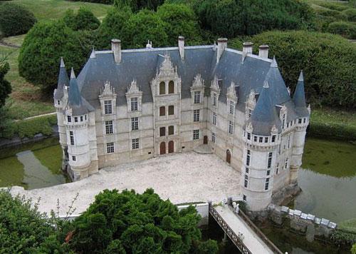 Франция в миниатюре