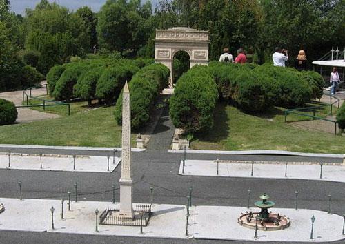 Франция в миниатюре