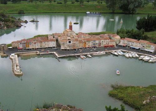 Франция в миниатюре