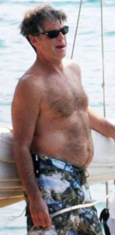 Неудачные фото звезд, которые они не хотели бы видеть в Сети