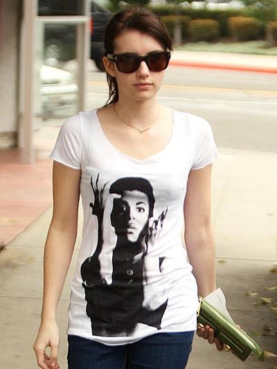 Знаменитости в футболках со знаменитостями