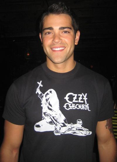 Знаменитости в футболках со знаменитостями