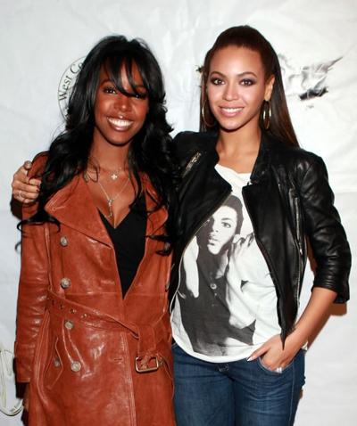 Знаменитости в футболках со знаменитостями