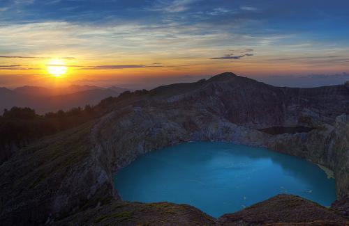 Кратерные озера Земли