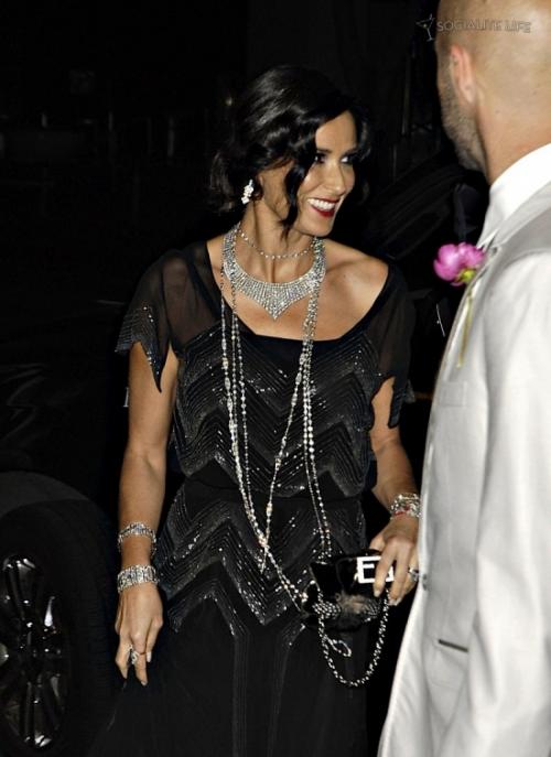 Эштон Катчер сделал из жены панка