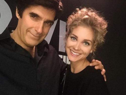 Российские знаменитости фотографируются с мировыми звездами