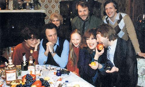 Российские знаменитости фотографируются с мировыми звездами