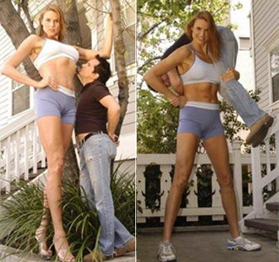 Самая  высокая модель шьёт купальники на заказ