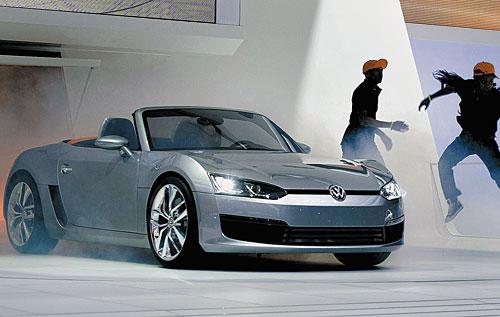 Автосалон в Детройте проходит под знаком кризиса