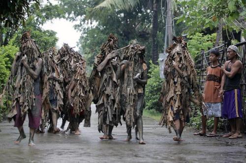 10 самых необычных фестивалей 2011 года