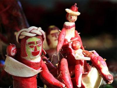 10 самых необычных фестивалей 2011 года