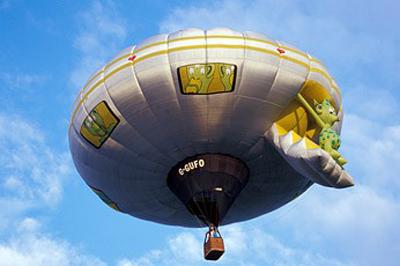 10 самых необычных фестивалей 2011 года