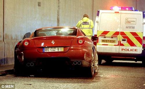 Став лучшим футболистом мира, Криштиану Роналду расслабился в объятиях подружки