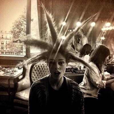 Самые забавные автопортреты звезд