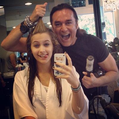 Самые забавные автопортреты звезд