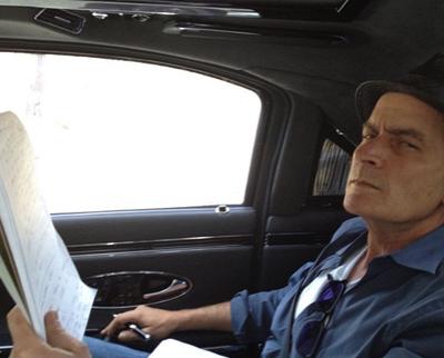 Самые забавные автопортреты звезд