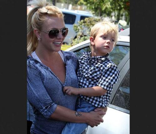 Знаменитости, которых обвиняли в избиении собственных детей